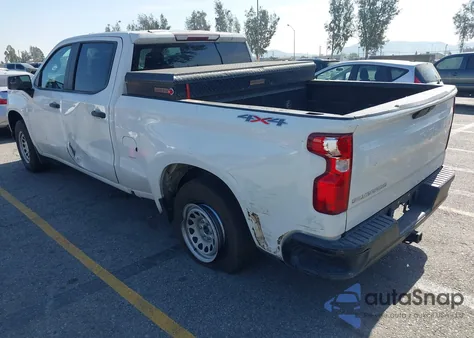 2021 Chevrolet Silverado 1500 4Wd Standard Bed Wt z USA, uszkodzony, nr VIN 3GCUYAEF7MG422670